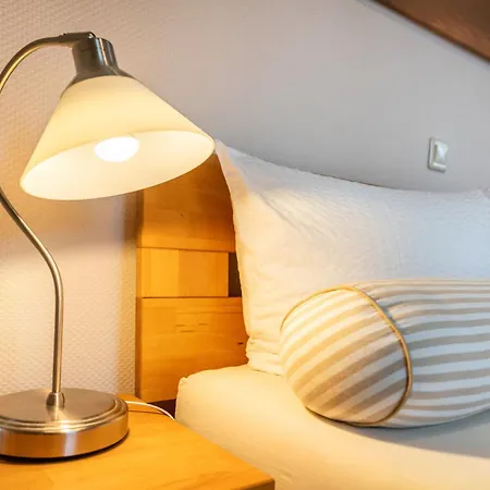 Ferienhof Paulsen - Regenpfeifer * Pellworm