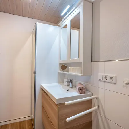 Ferienhof Paulsen - Regenpfeifer Apartment Pellworm