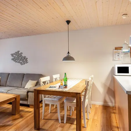 Ferienhof Paulsen - Regenpfeifer Apartment Pellworm